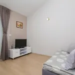 Apartman 10