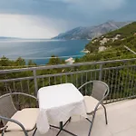 10 Apartman Brela